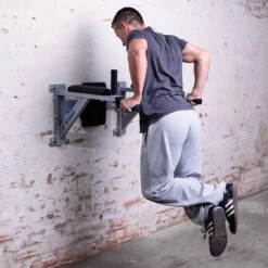 Sport-Thieme Dipstation-Wandhalterung -Fitnessgeräte Geschäft 133 5200 2